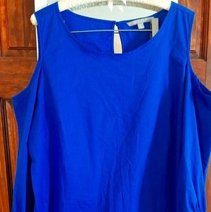 Cold shoulder quarter length sleeve shirt